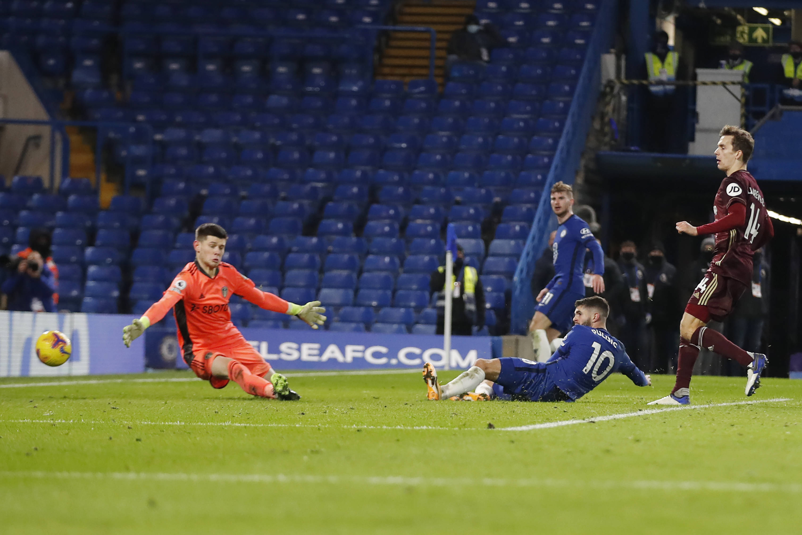 兰女足在国 兰女足在国